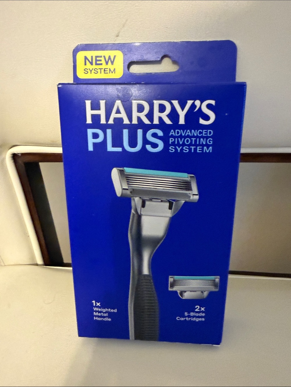 Harry’s plus advanced pivoting system